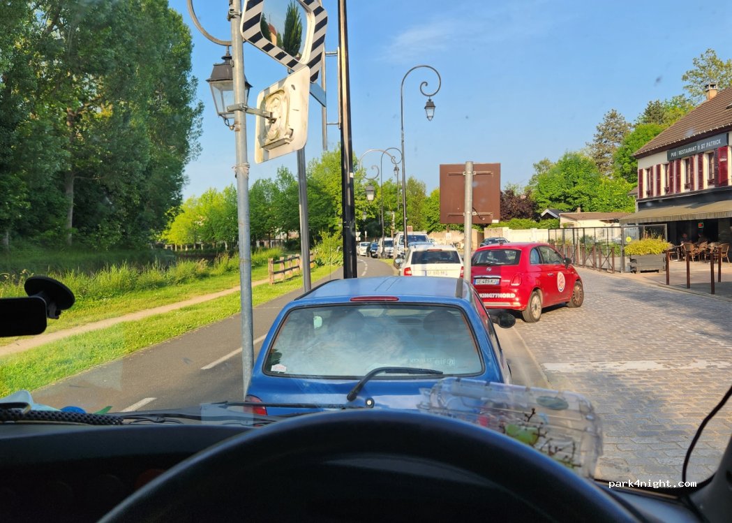 (77410) Claye-Souilly - 34 Avenue Aristide Briand — foto