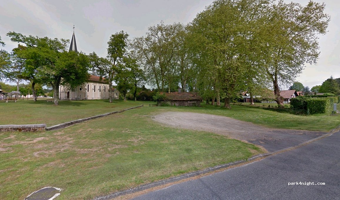 (40170) Bias - 30 Chemin Saint-Michel — foto