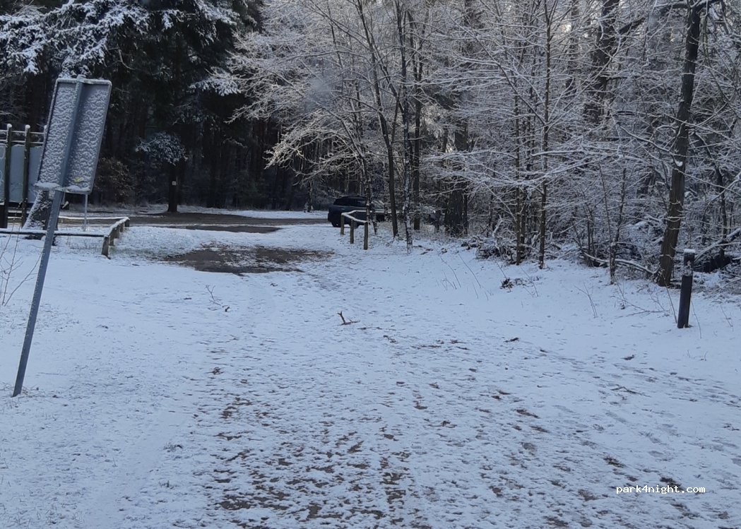 (62-069) Dąbrówka - 26 Parkowa — foto