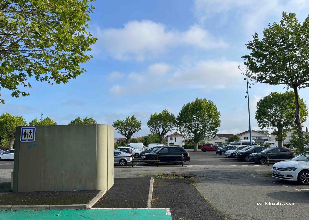 (31800) Saint-Gaudens - 5 Espace Jean Pégot — foto 2