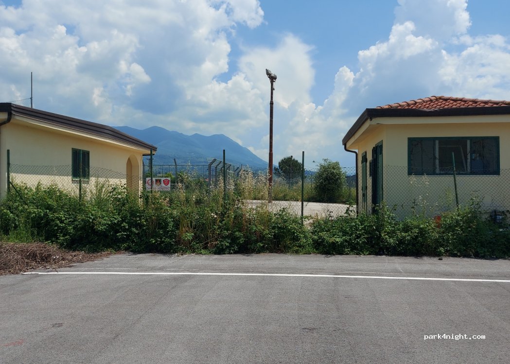 (82030) Dugenta - 9 Strada Provinciale 111 — foto