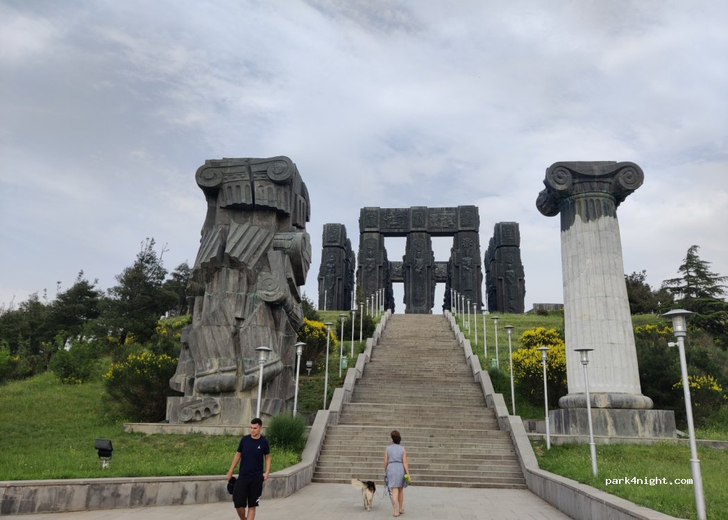 () T'bilisi - — foto 3
