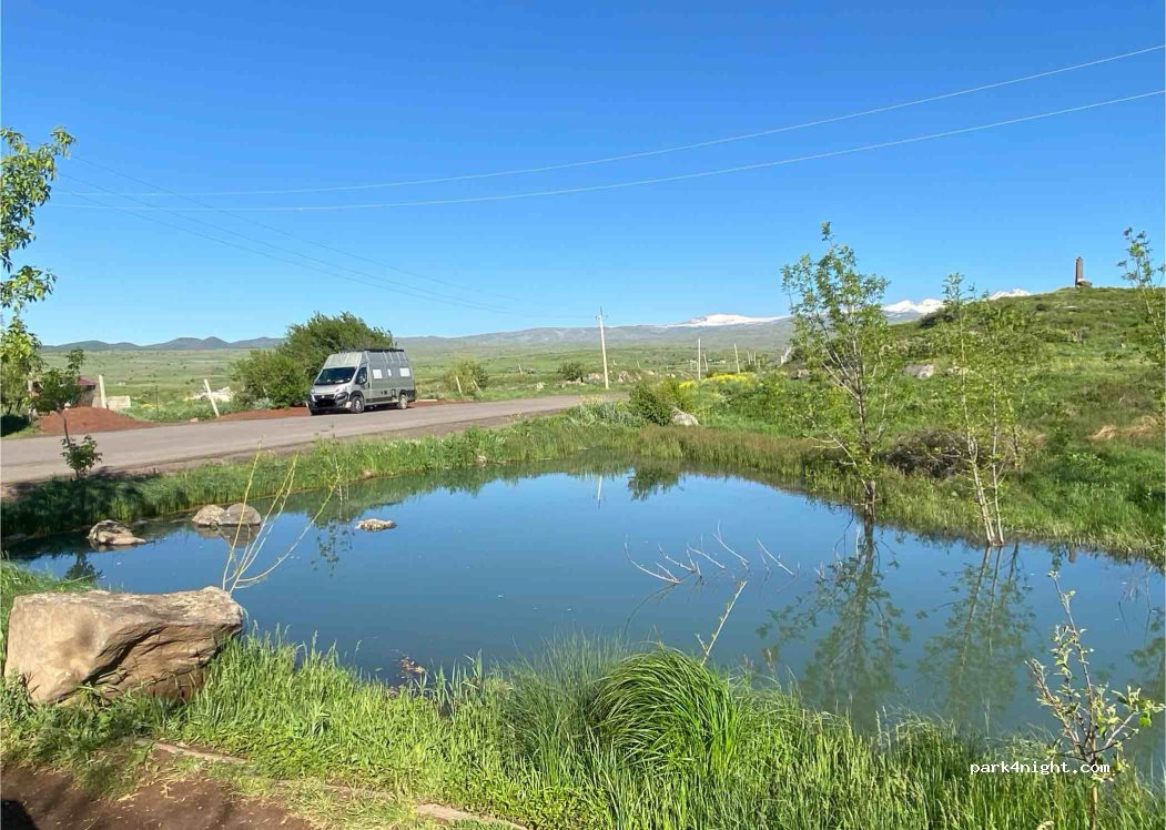 (C95J+486) Artashavan - Unnamed Road — foto 5
