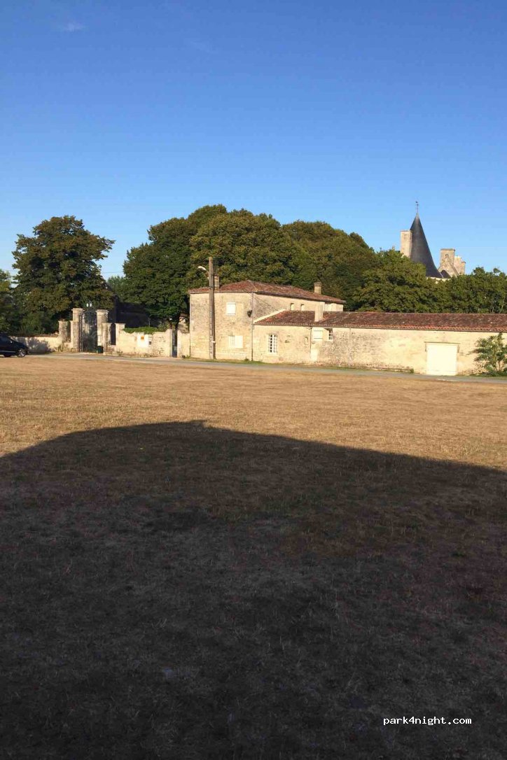 (17350) Crazannes - 24 Rue du Château — foto 2