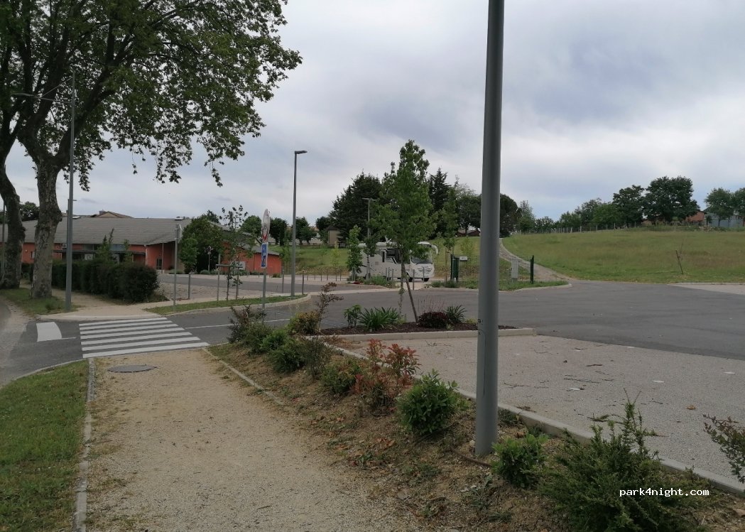 (82390) Durfort-Lacapelette - 180 Rue des Pelerins — foto