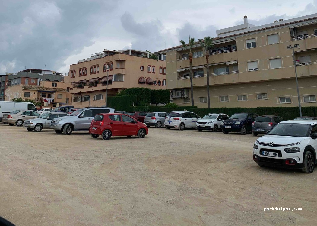 (03580) Alfaz del Pi - 15 Avenida País Valencià — foto