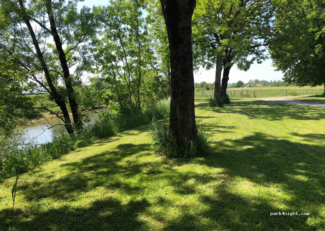 (02250) Voyenne - 8 Rue du Moulin — foto