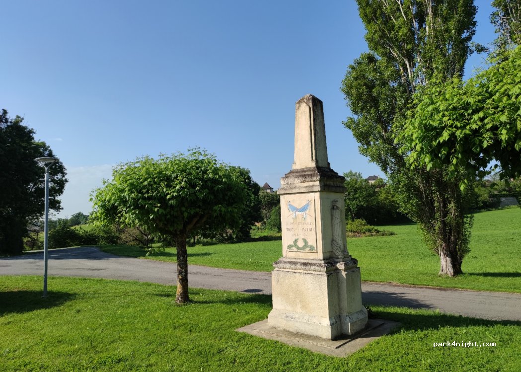 (12200) Savignac - Unnamed Road — foto 3