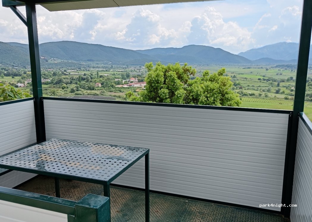 (440 04) Doliana - Unnamed Road — foto
