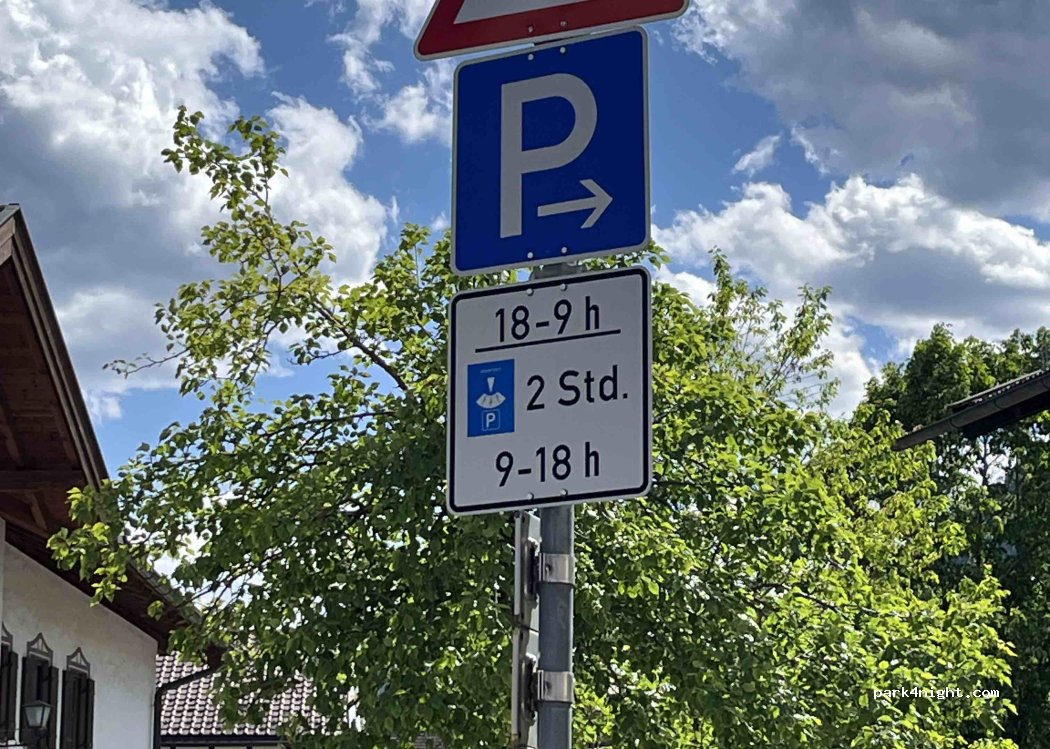(82481) Mittenwald - 3 Untermarkt — foto