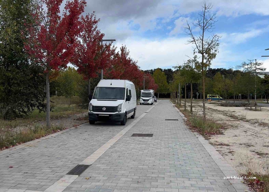 (17007) Girona - Passeig de Feliu Matamala i Teixidor — foto 3