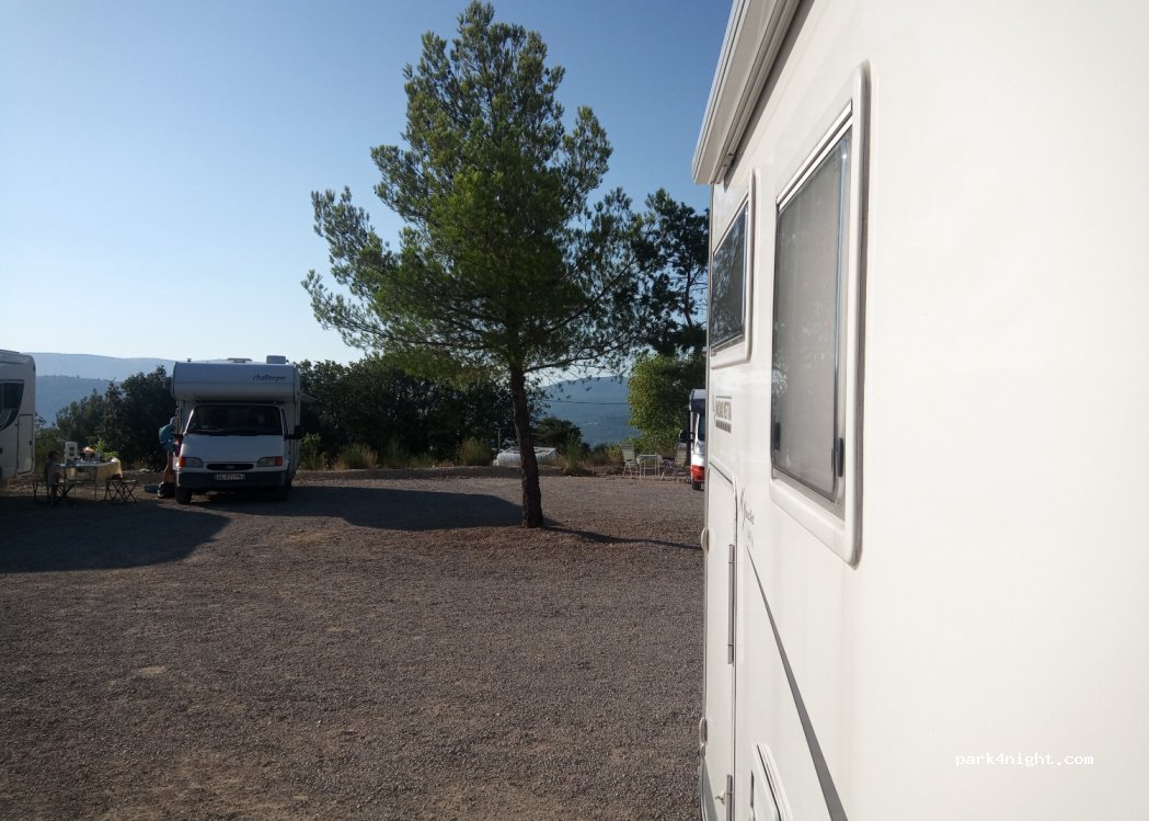 Aire de Sainte-Croix-du-Verdon — foto 2