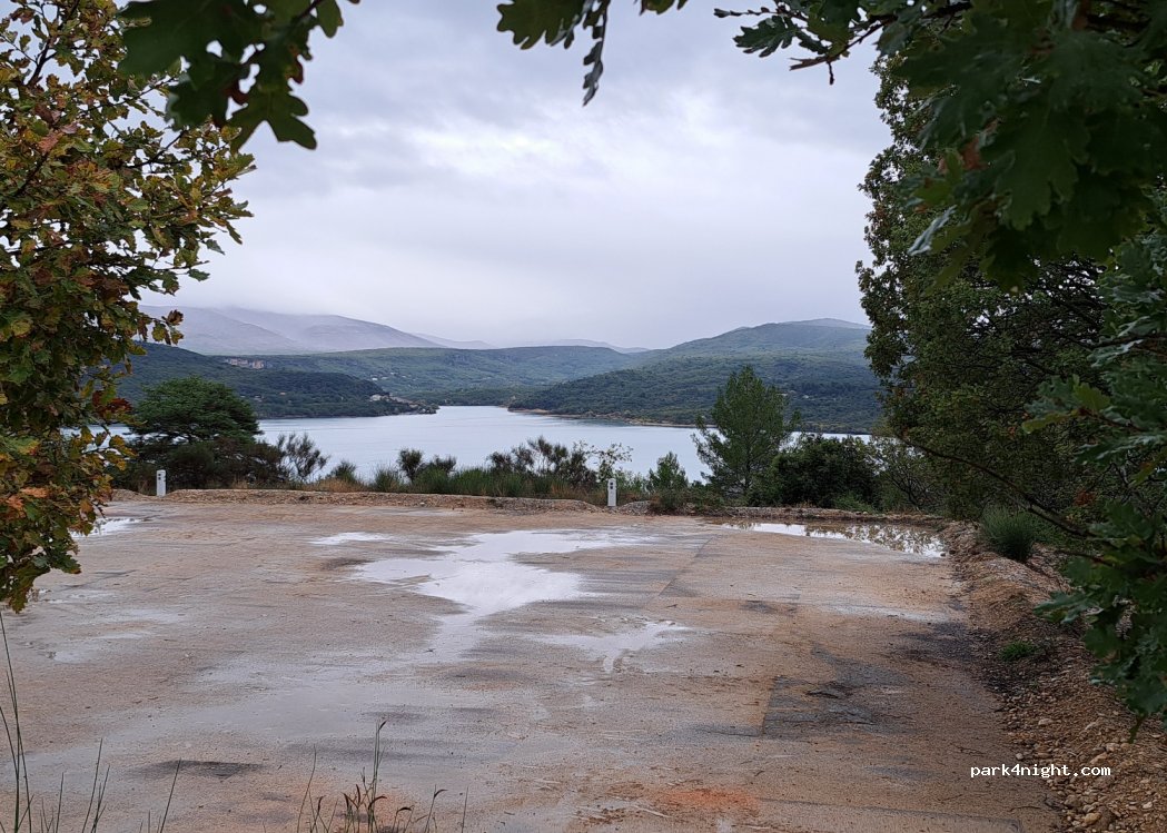 Aire de Sainte-Croix-du-Verdon — foto 3