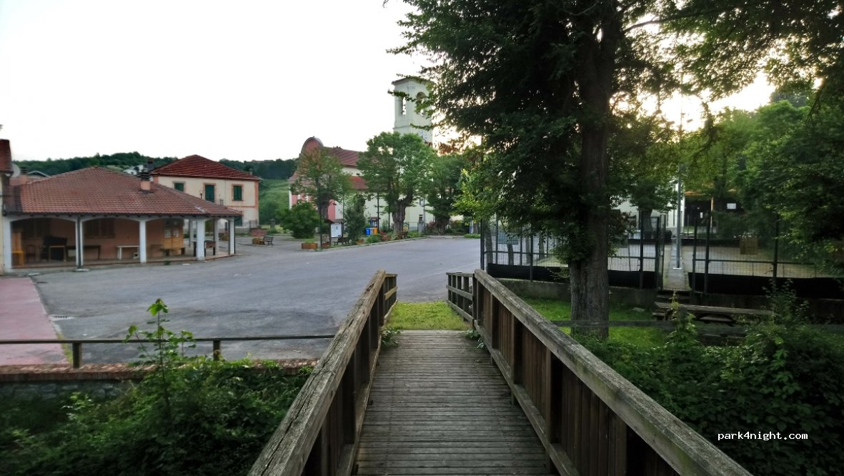 (17010) Giusvalla - 13 Strada Comunale — foto