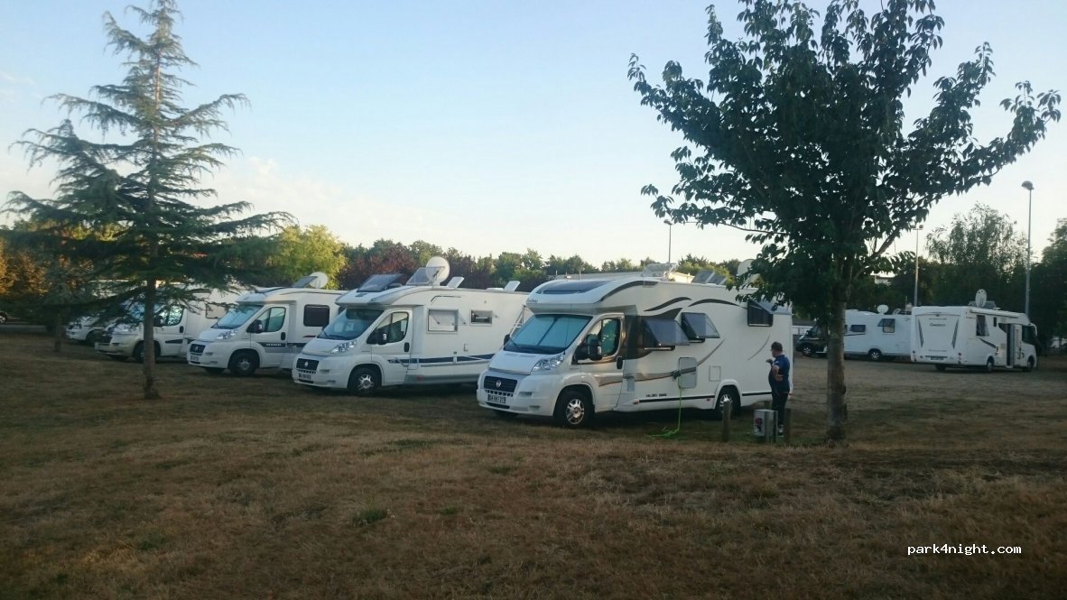 (44320) Saint-Viaud - 7 Rue du Parc des Sports — foto