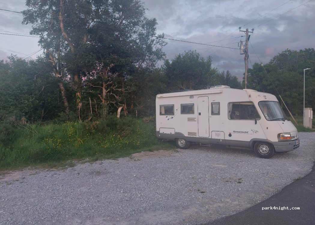 (V93 E029) Tomies - Unnamed Road — foto