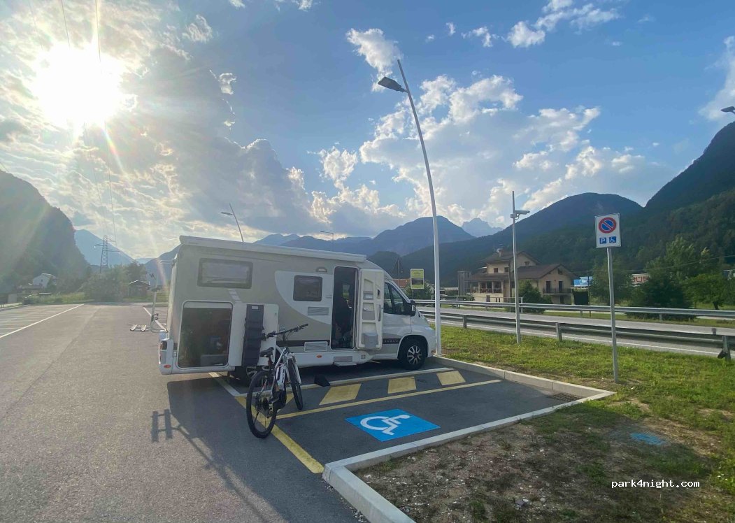 (33010) Resiutta - 17 Viale Udine — foto