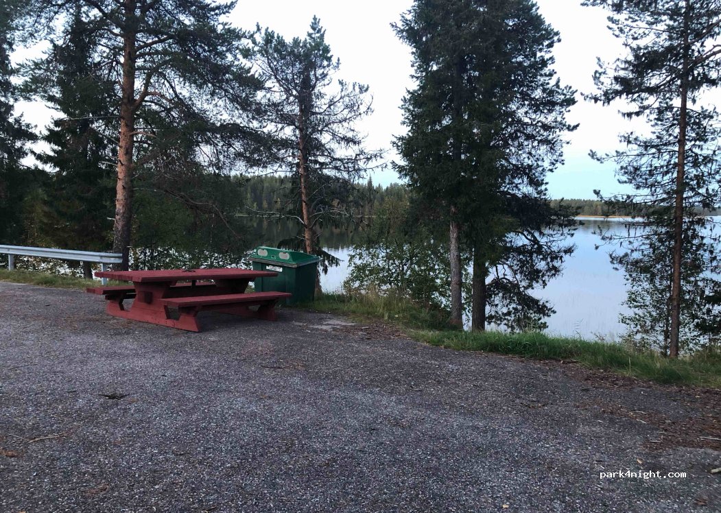 (98980) Salla - 224 Hautajärventie — foto 2