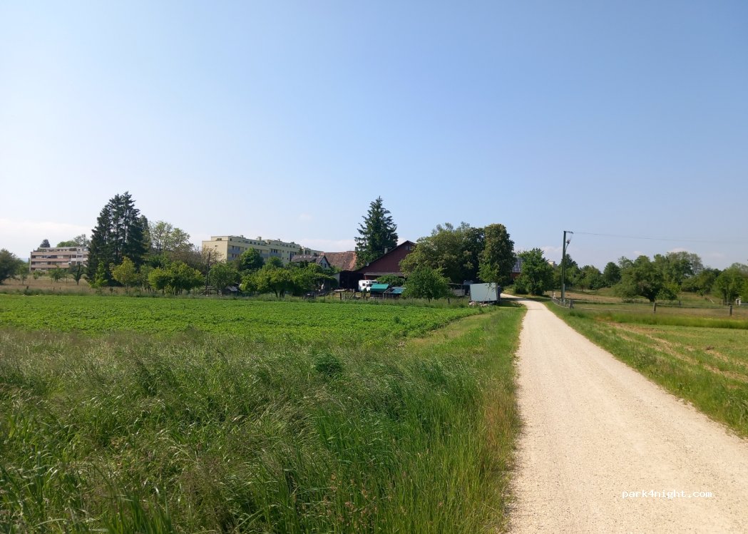 (8203) Schaffhausen - Büsingerstrasse 34 — foto 2