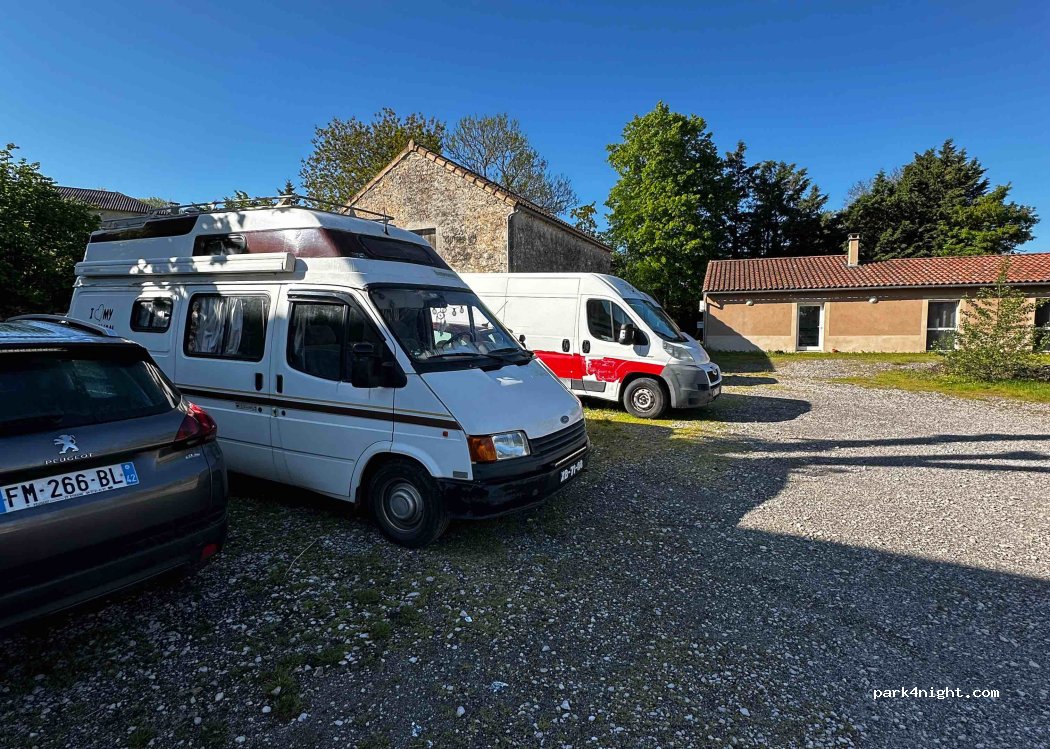 (12230) La Cavalerie - 15 Rue Grand Chemin — foto 4
