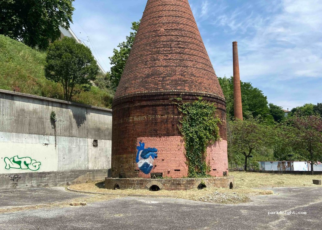 (4300-385) Porto - Av. Gustavo Eiffel — foto
