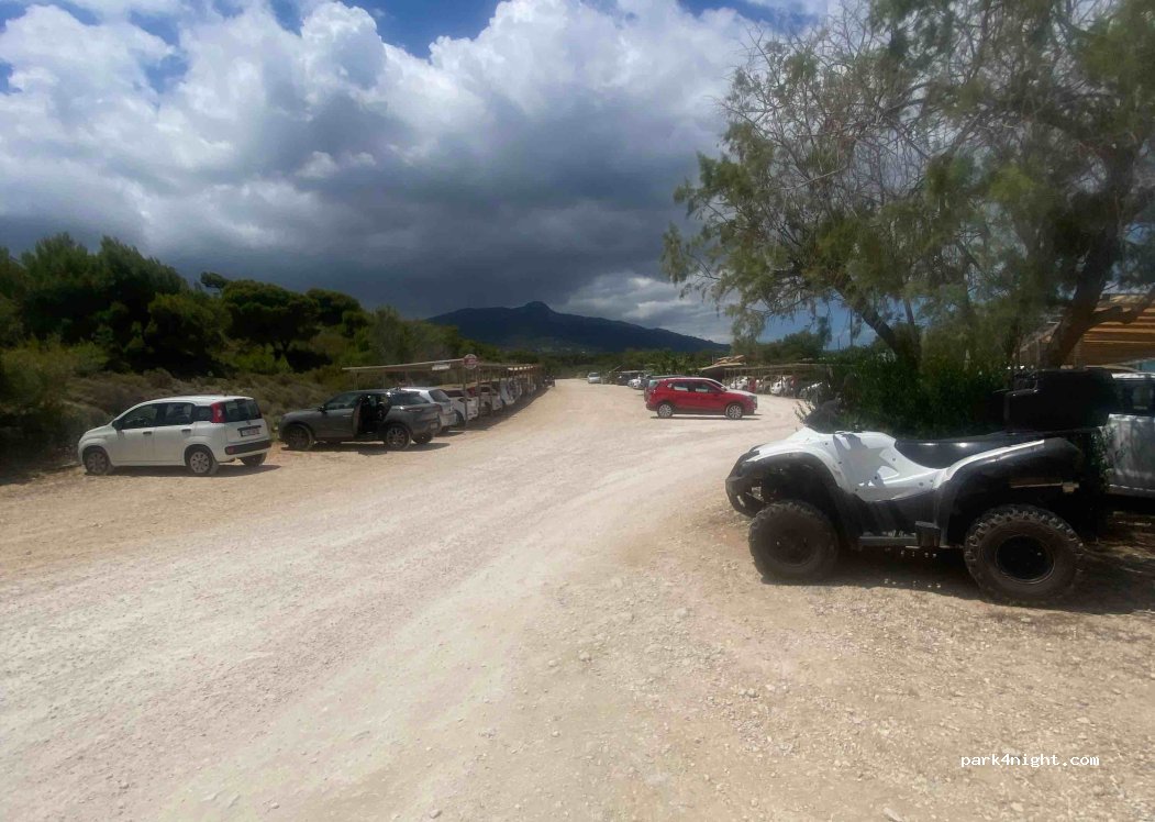 (291 00) Vasilikos - Unnamed Road — foto 4