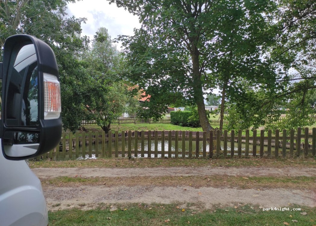 Domaine du Héron - Camping & Gîtes — foto