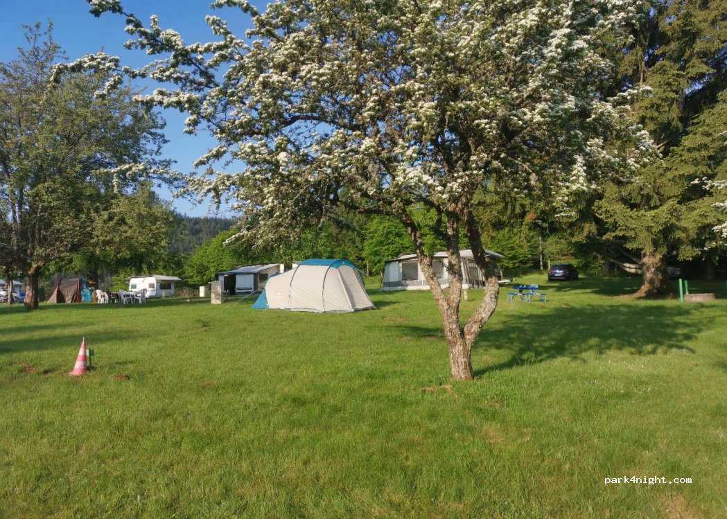 Camping UTOS de Salm — foto