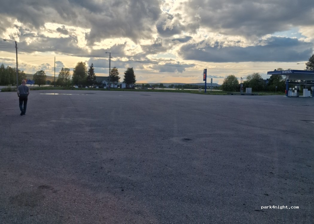 (95640) Juoksenki - 1 Ratasjärventie — foto