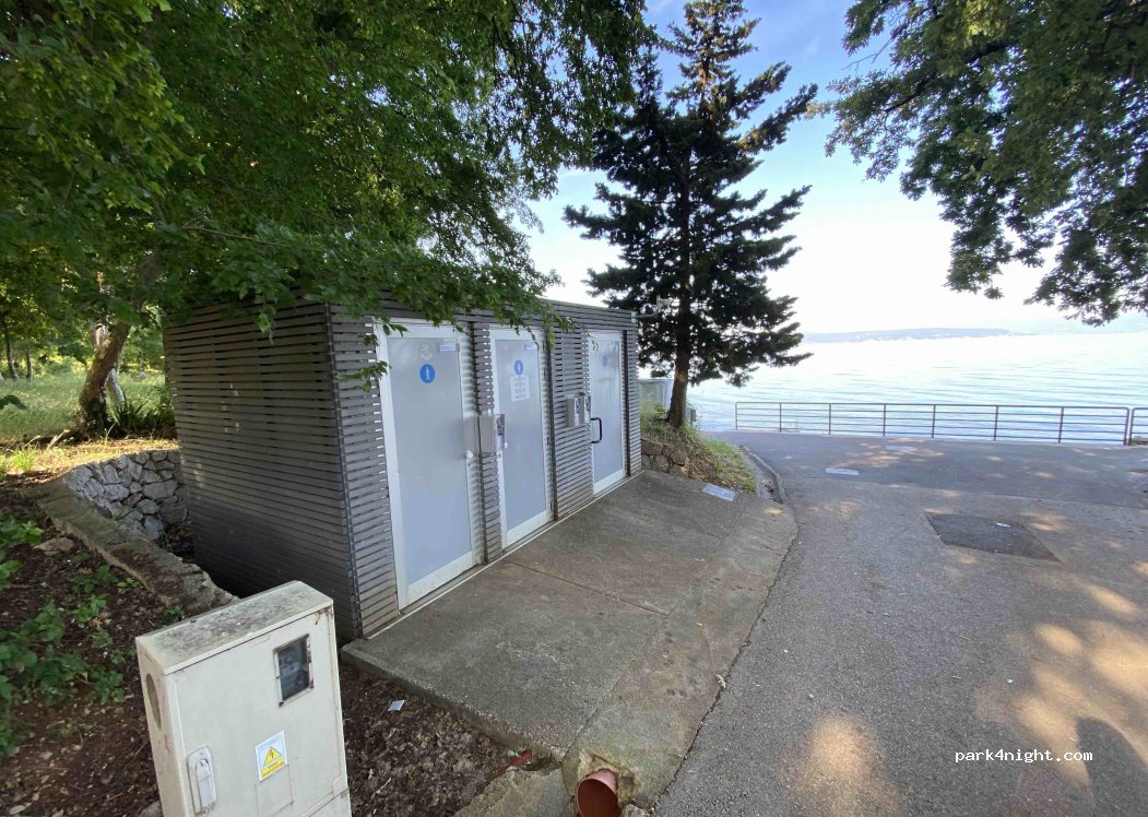 (51512) Njivice - 1 Šetalište Antona Koste — foto 2