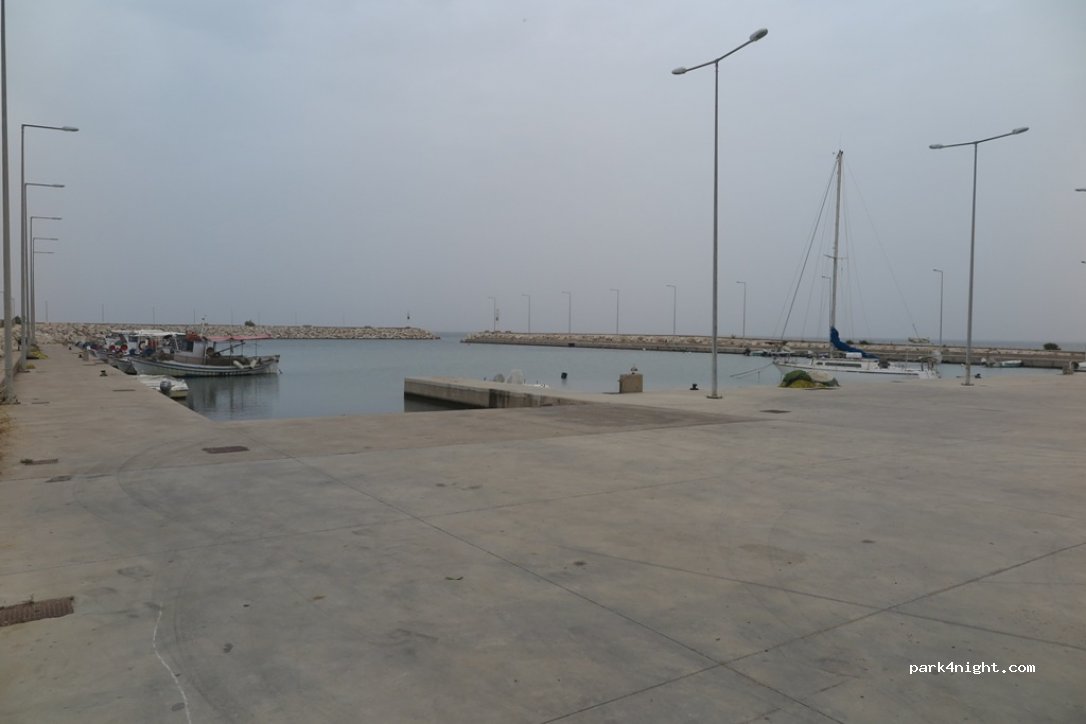 (270 53) Agios Panteleimon - Limani Myrtounitou — foto