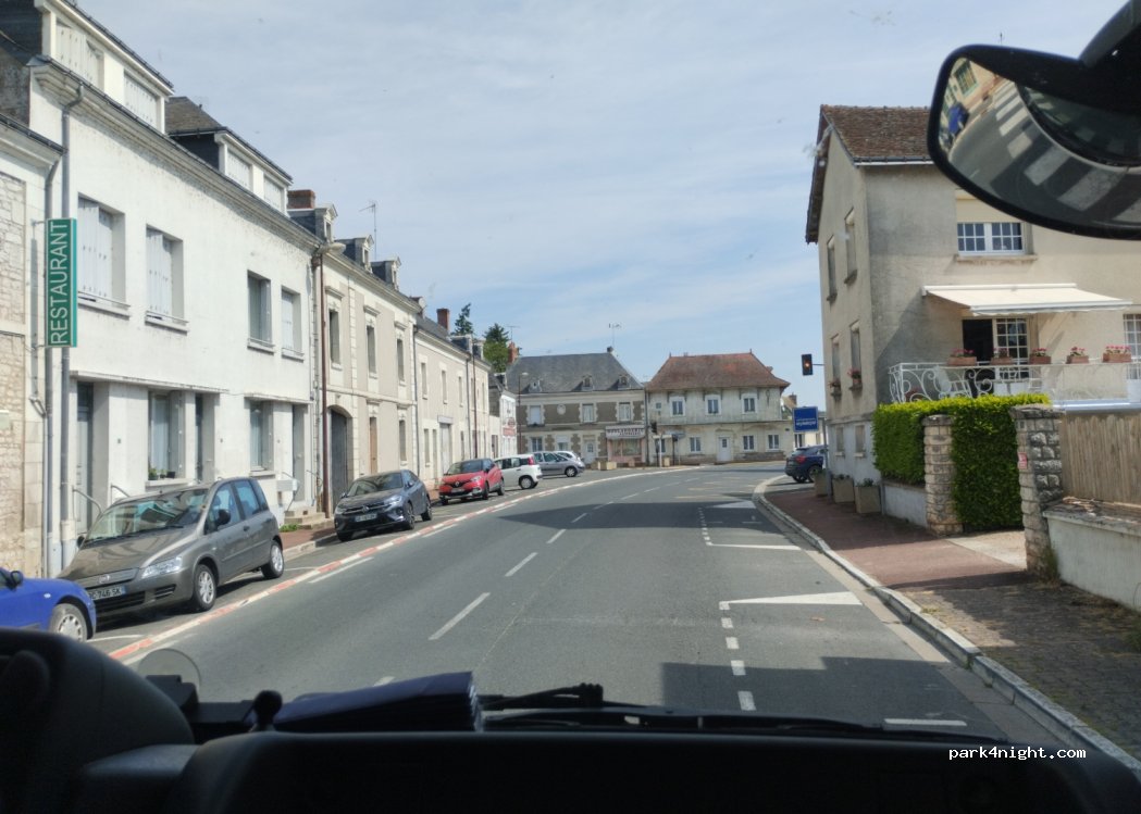 (37190) Saché - 4 Rue du Château — foto