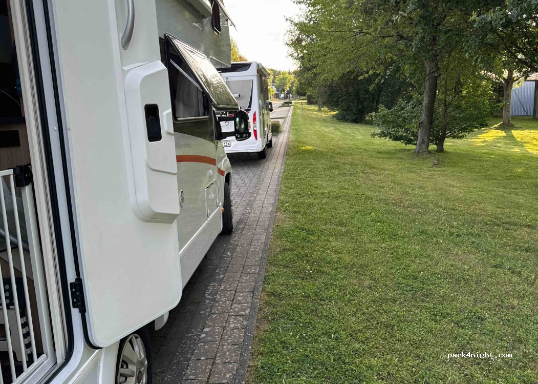 (53359) Rheinbach - Kiefernweg — foto 3