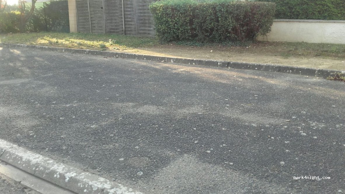 (37120) Richelieu - 29 Rue des Capucines — foto 3