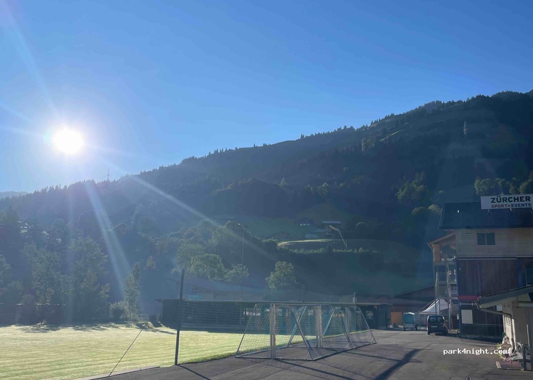 (3714) Frutigen - 2 Mike Schmid-Olympiastrasse — foto 3