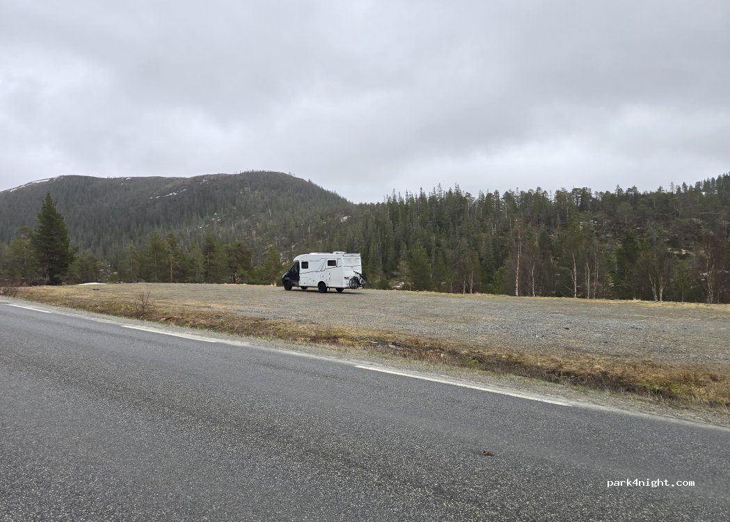 (7740) Steinsdalen - 1 Primær Fylkesveg 715 — foto 2