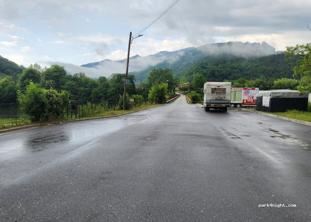 (245601) Căciulata - 543 Calea lui Traian — foto 2