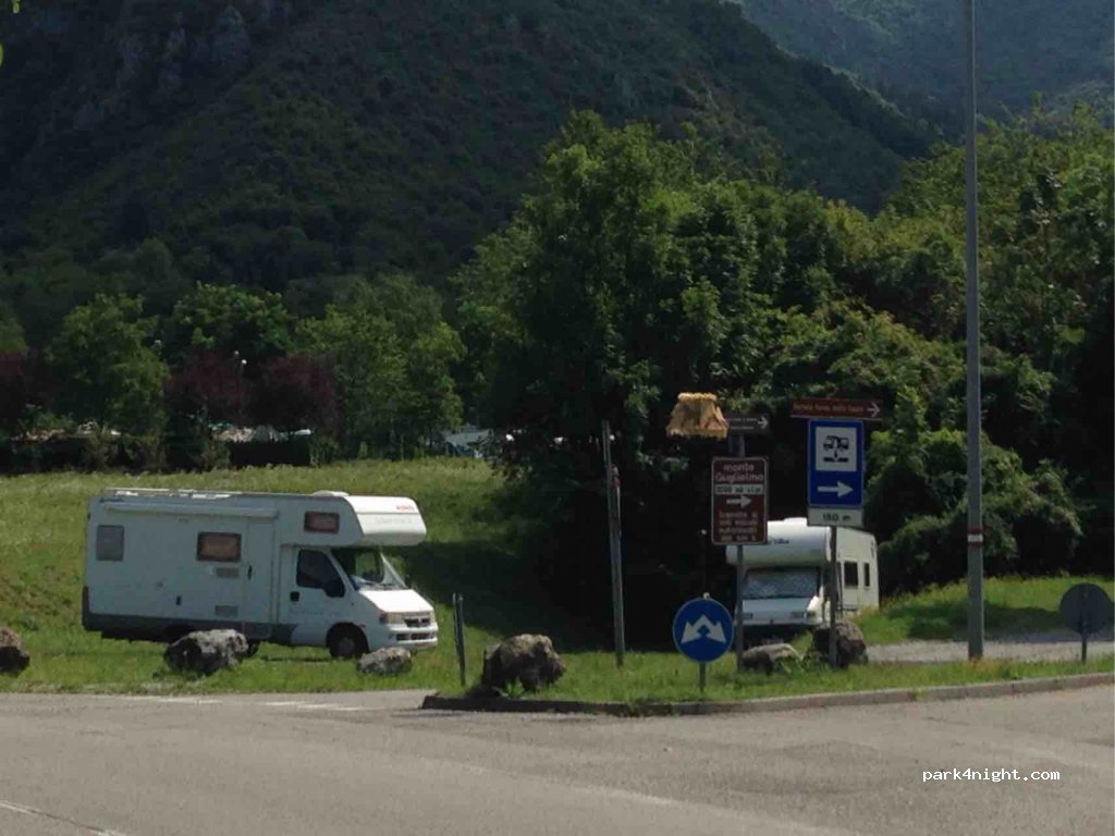 (25050) Cislano - Via Zone — foto