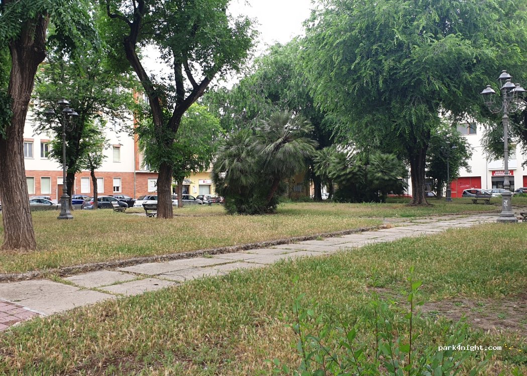 (09170) Oristano - Via Vincenzo Bellini — foto 2
