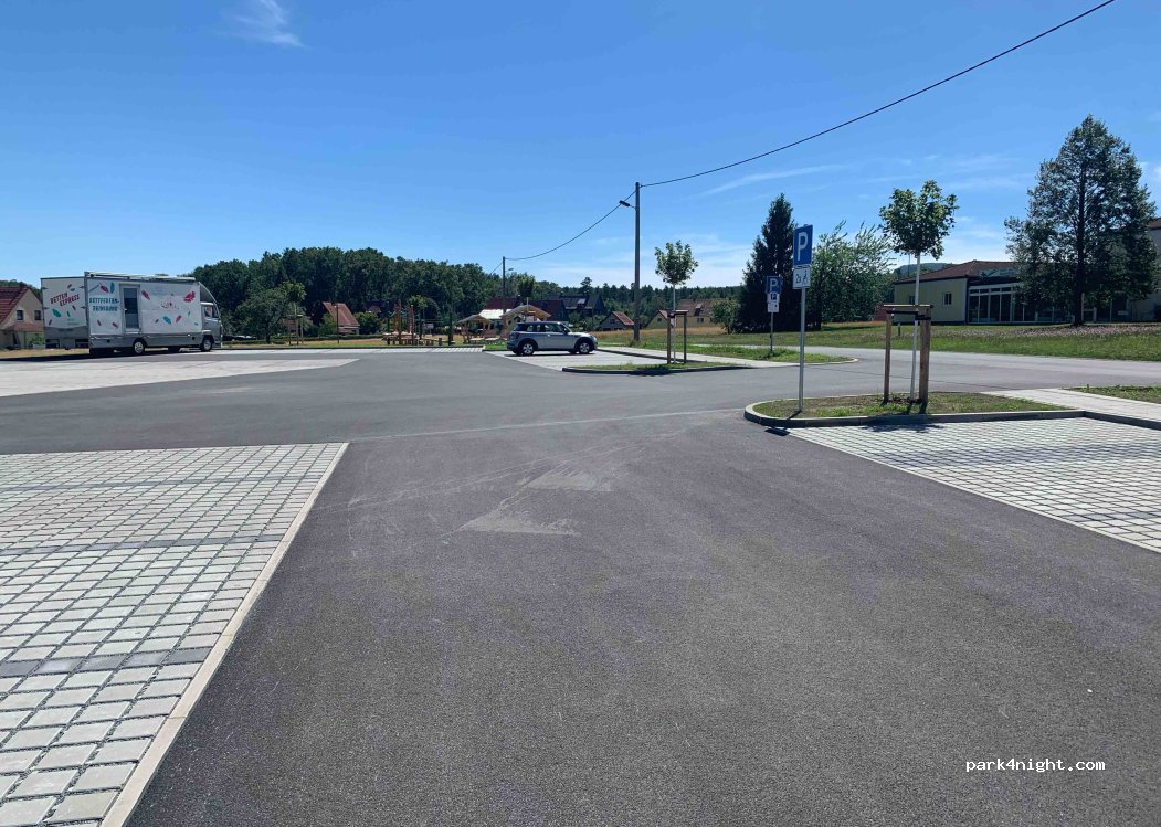 (01814) Reinhardtsdorf-Schöna - 52E Waldbadstraße — foto 3