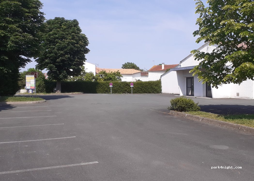 (17800) Pérignac - 79 Avenue de Cognac — foto
