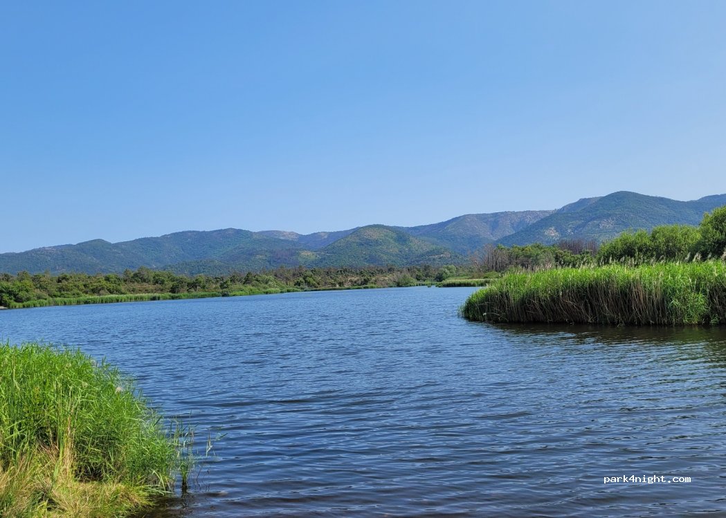 (83340) Le Cannet-des-Maures - Unnamed Road — foto