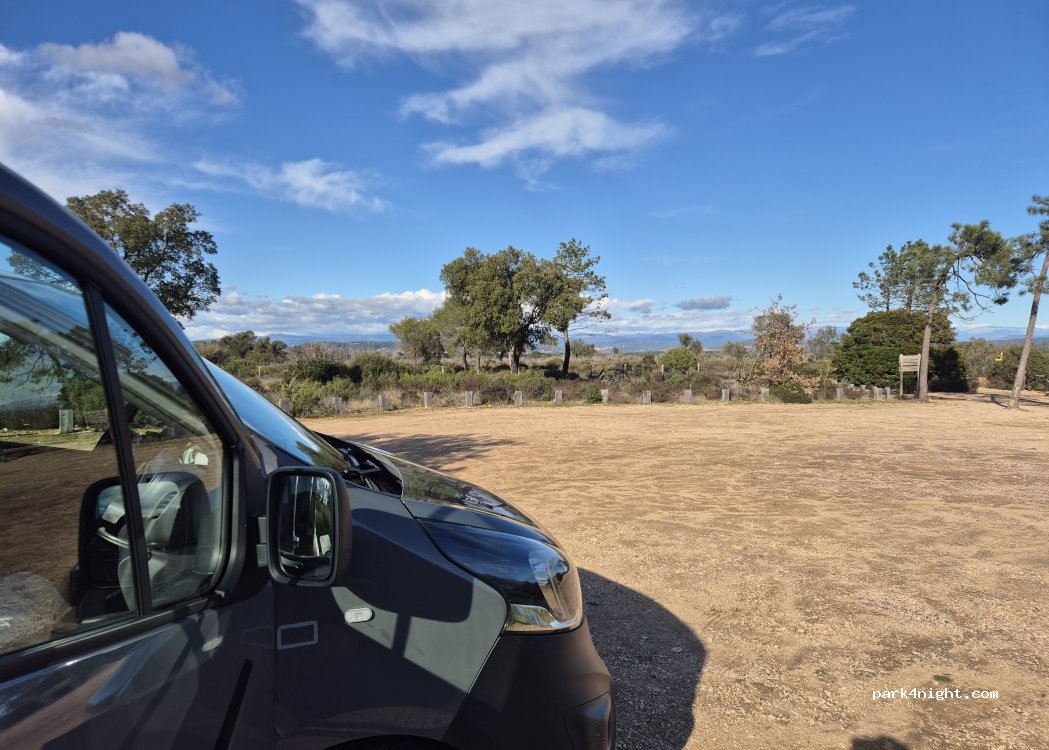 (83340) Le Cannet-des-Maures - Unnamed Road — foto 2