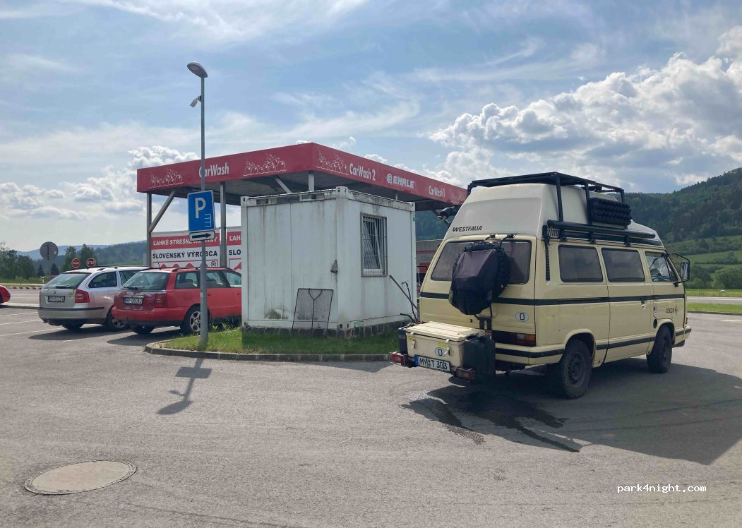 (976 66) Polomka - 1 Osloboditeľov — foto