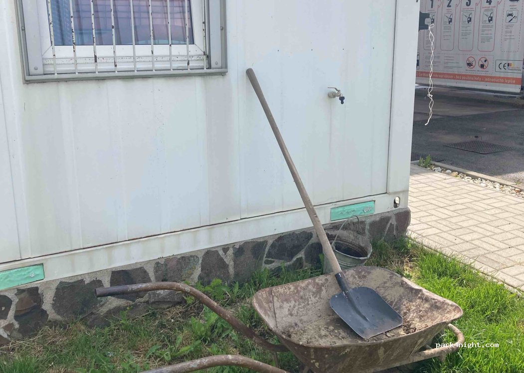 (976 66) Polomka - 1 Osloboditeľov — foto 2