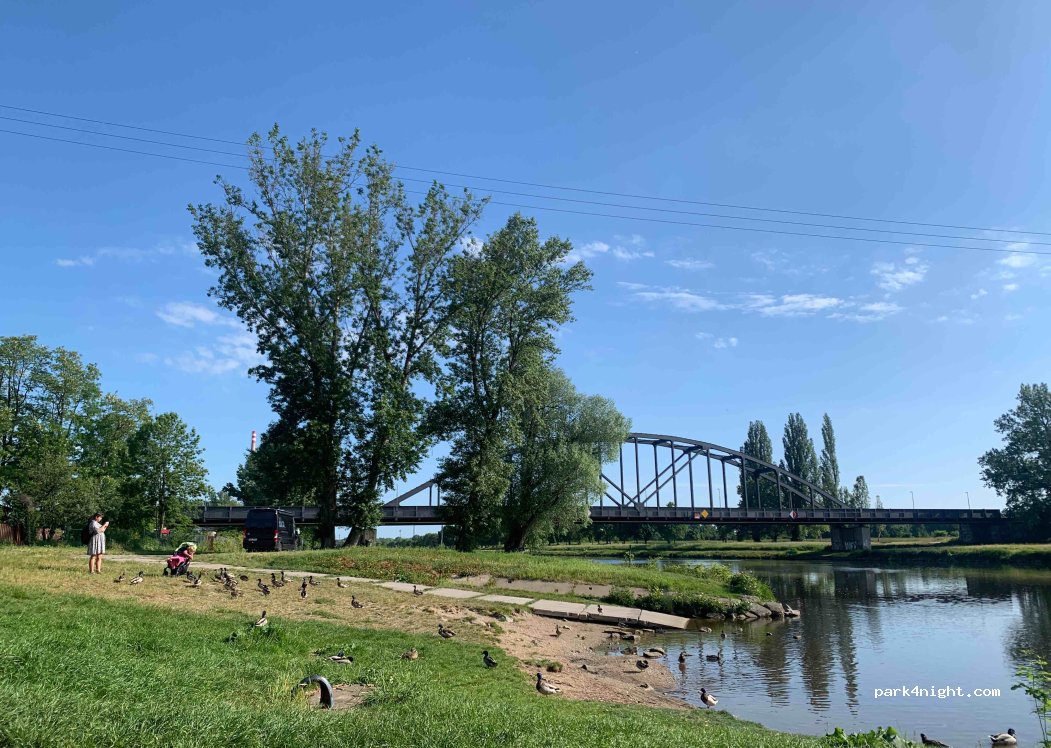 (277 11) Neratovice - 3 Kostomlatského sady — foto
