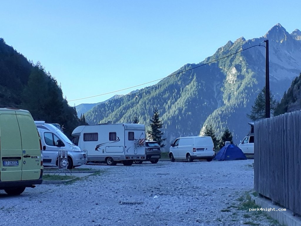 Camper lago Malga Bissina — foto