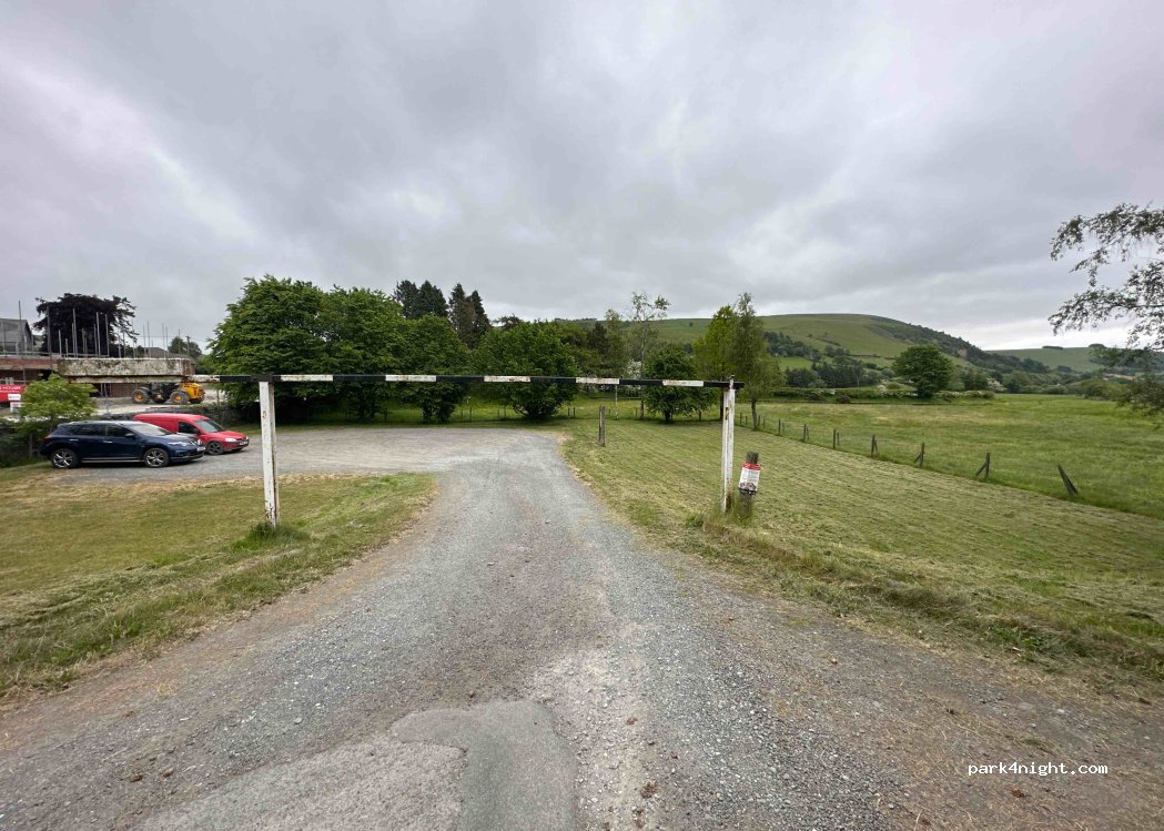 (SY18 6SG) Llangurig - 3 Maescurig — foto