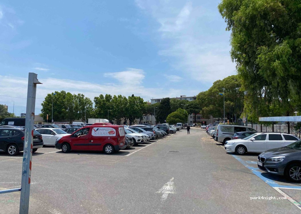 (06800) Cagnes-sur-Mer - 2 Chemin des Petits Plans — foto 3