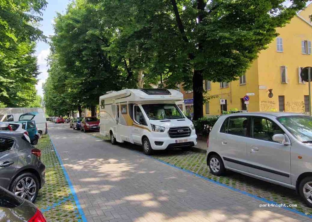 (43125) Parma - 13 Viale Vittoria — foto